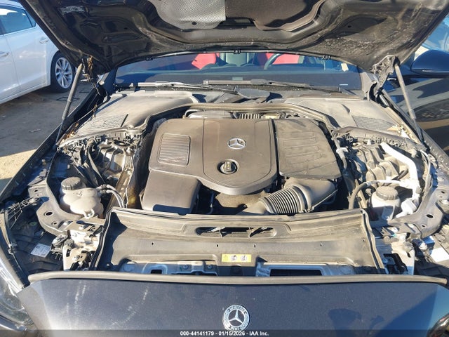 W1KAF4GB2PR093942 Mercedes-Benz C 300 Sedan