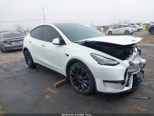 2022 TESLA MODEL Y 7SAYGDEF1NF485957