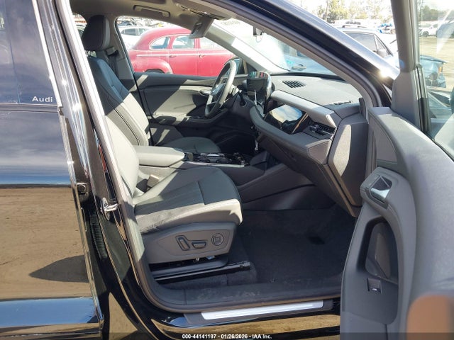 2025 AUDI Q6 E-TRON WA114BGF9SA064754 Photo 4