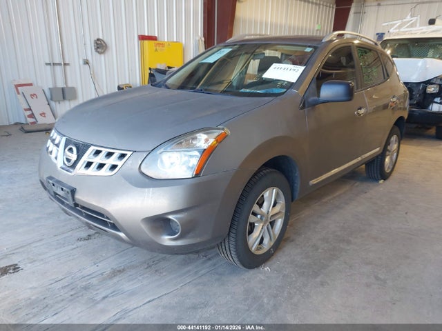 JN8AS5MV8FW765663 Nissan Rogue Select S