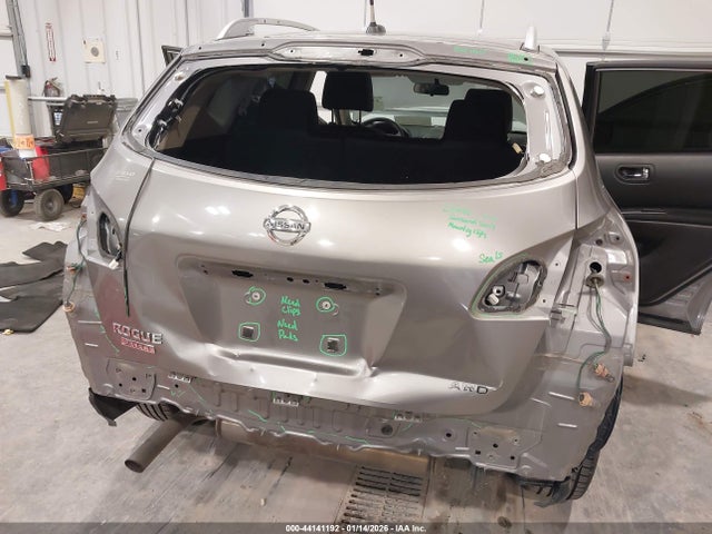 JN8AS5MV8FW765663 Nissan Rogue Select S