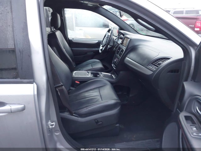 Dodge Grand Caravan 2016 2C4RDGEG3GR379957 Image 5