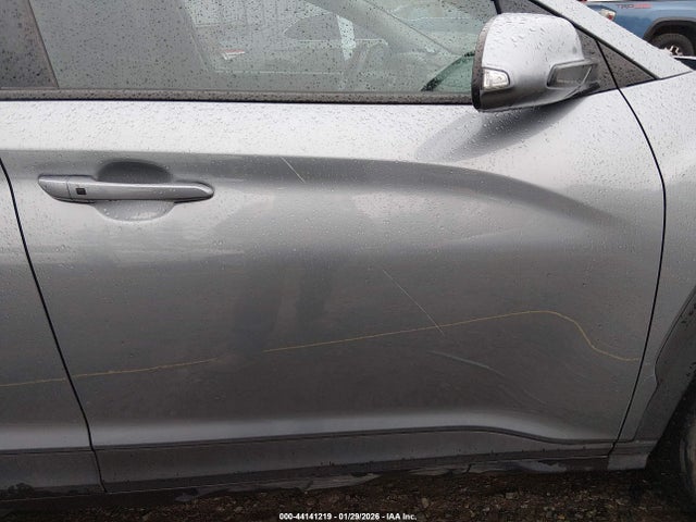 44141219 :رقم المزاد ، KM8K6CAA7KU236698 vin ، 2019 Hyundai Kona Sel مزاد بيع