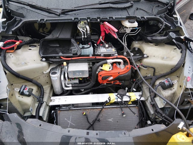 2024 TESLA MODEL Y 7SAYGDED2RF044228 Photo 9