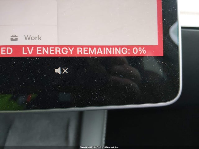 Tesla Model Y Rwd 2024 7SAYGDED2RF044228 Image 18