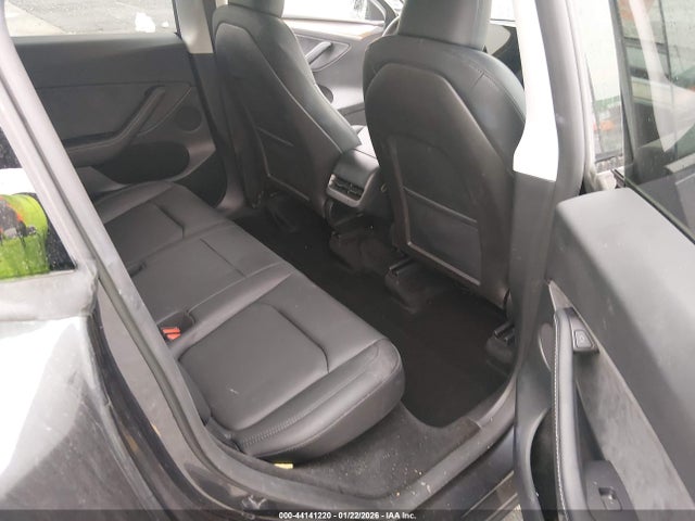 2024 TESLA MODEL Y 7SAYGDED2RF044228 Photo 7