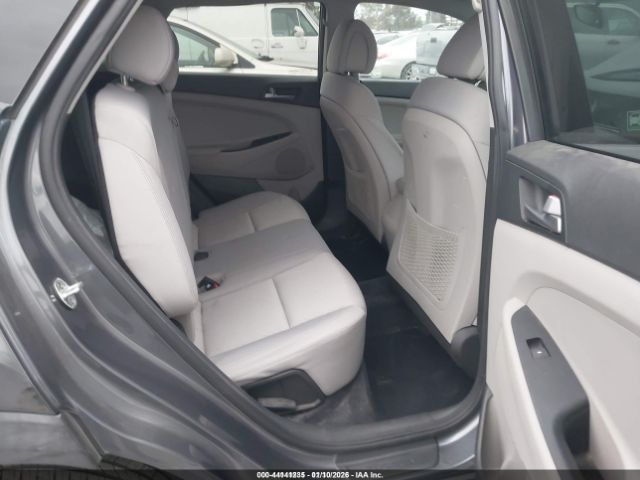 2017 HYUNDAI TUCSON KM8J33A44HU526260 Photo 7