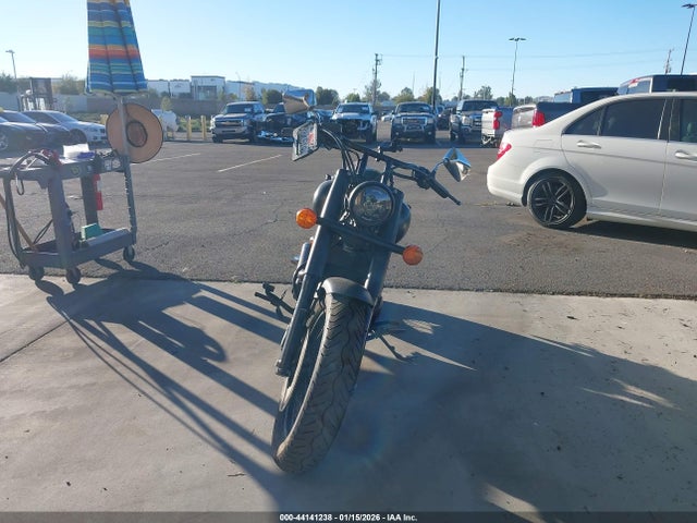 JH2RC5380NK200120 Honda Vt750 C2b