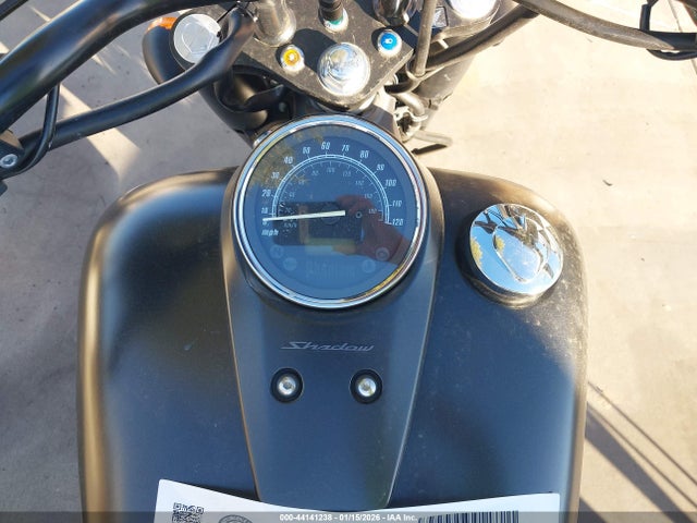 JH2RC5380NK200120 Honda Vt750 C2b