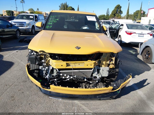 Rivian R1t Adventure Quad Motor Large Pack 2023 7FCTGAAA2PN019677 Image 13