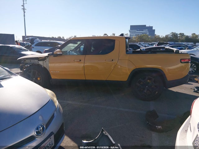 Rivian R1t Adventure Quad Motor Large Pack 2023 7FCTGAAA2PN019677 Image 15