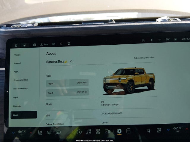 2023 RIVIAN R1T 7FCTGAAA2PN019677 Photo 6