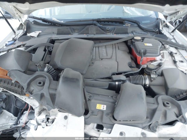 2011 JAGUAR XF SAJWA0GB7BLR82143 Photo 9