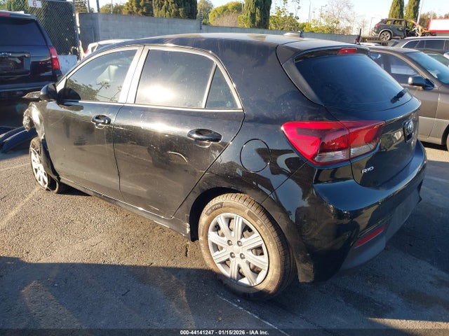 3KPA25AD2ME402354 KIA Rio 5-door S