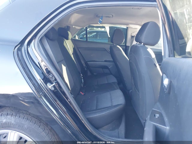 3KPA25AD2ME402354 KIA Rio 5-door S