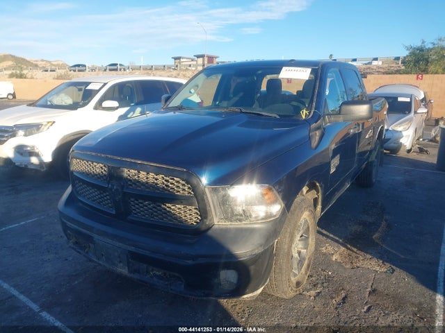 3C6RR7KG6PG555094 RAM 1500 Classic Tradesman 4x4 5&#039;7 Box