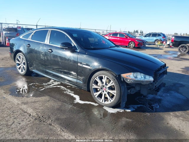 2015 JAGUAR XJ SAJWA1CZ7F8V90605