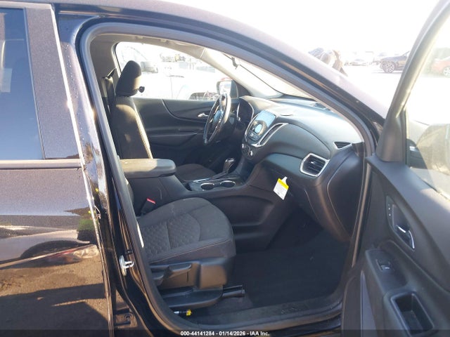2GNAXVEX3K6241409 Chevrolet EQUINOX LT