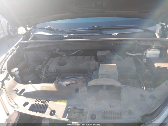 5TDZARFH9HS030743 Toyota Highlander Le