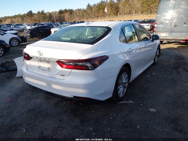 4T1C11AK4MU578306 Toyota CAMRY LE