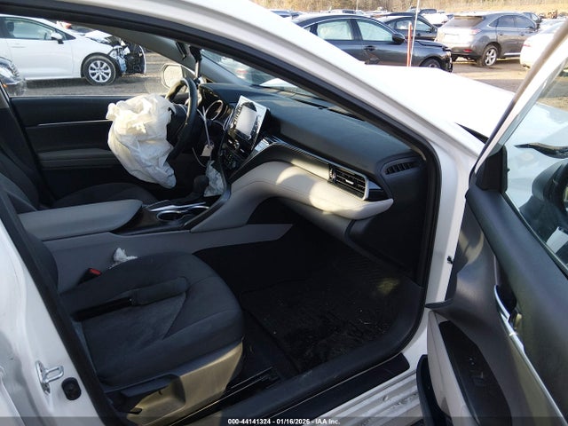 4T1C11AK4MU578306 Toyota CAMRY LE