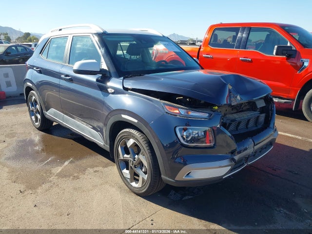 Продаж на аукціоні авто 2021 Hyundai Venue Denim, vin: KMHRC8A33MU114137, номер лоту: 44141331
