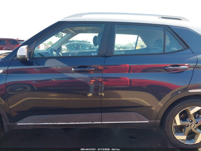 Продаж на аукціоні авто 2021 Hyundai Venue Denim, vin: KMHRC8A33MU114137, номер лоту: 44141331