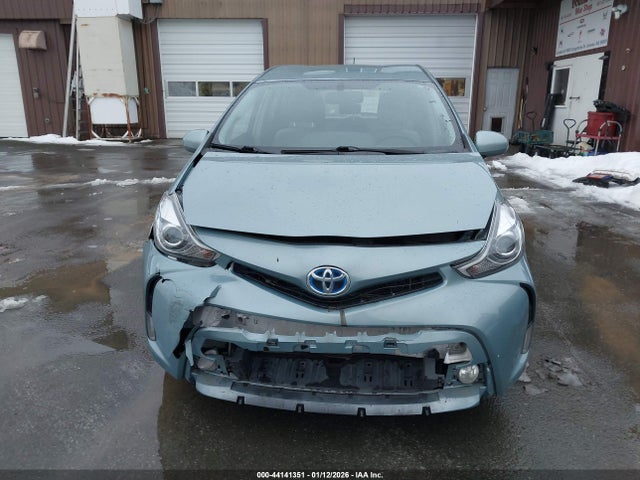 JTDZN3EU2HJ057912 Toyota Prius V Five