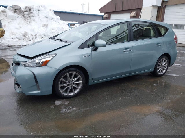 JTDZN3EU2HJ057912 Toyota Prius V Five
