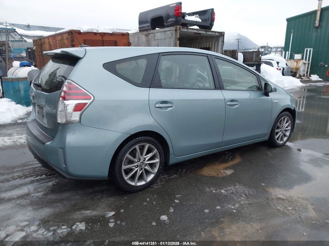 JTDZN3EU2HJ057912 Toyota Prius V Five