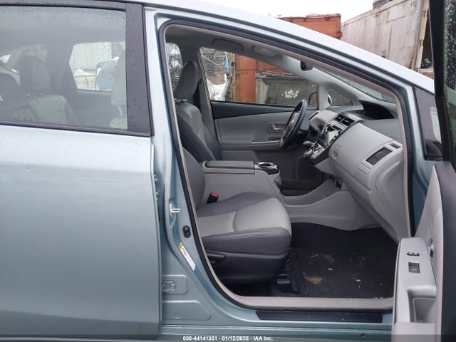 JTDZN3EU2HJ057912 Toyota Prius V Five