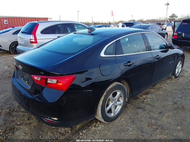 2016 CHEVROLET MALIBU 1G1ZB5ST4GF203477 Photo 3