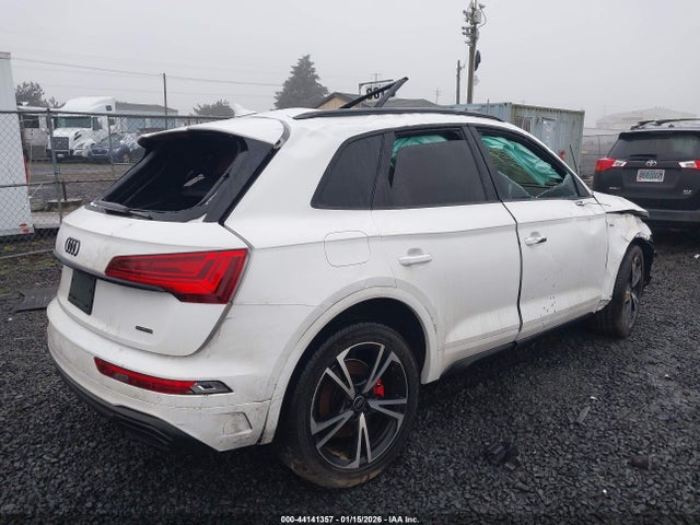 2025 AUDI Q5 WA1EAAFY2S2000928 Photo 3