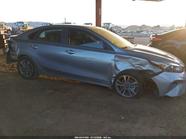 3KPF24AD3RE707160 KIA Forte Lxs