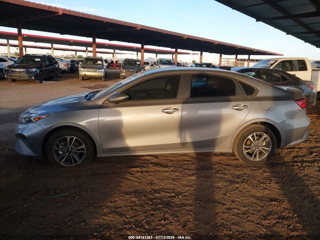 3KPF24AD3RE707160 KIA Forte Lxs