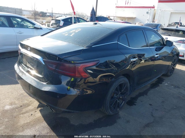 1N4AA6AP5JC377817 Nissan Maxima 3.5 Sv