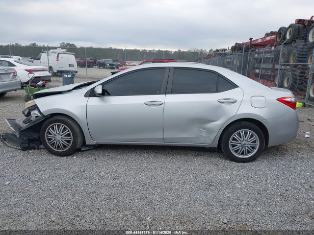 Toyota COROLLA LE 2016 5YFBURHE3GP545255 Image 14