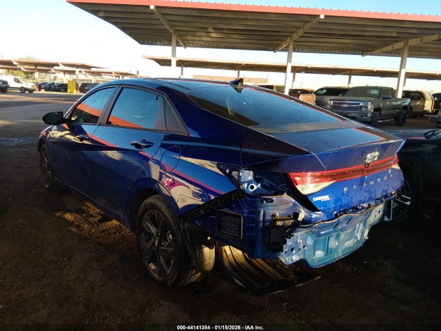 KMHLM4AG3PU371883 Hyundai ELANTRA SEL