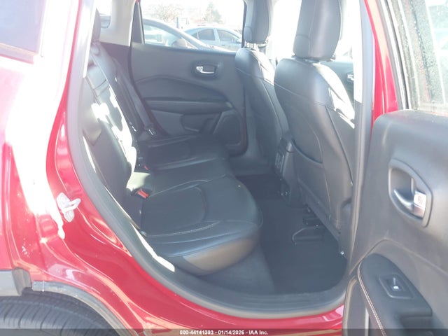 Jeep Compass Latitude 4x4 2018 3C4NJDBB3JT222318 Image 8
