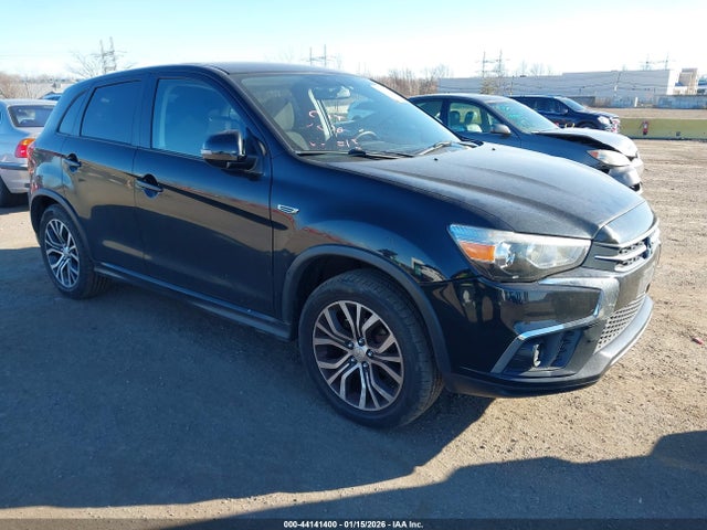 2018 MITSUBISHI OUTLANDER SPORT JA4AR3AU9JU022628 Photo 0