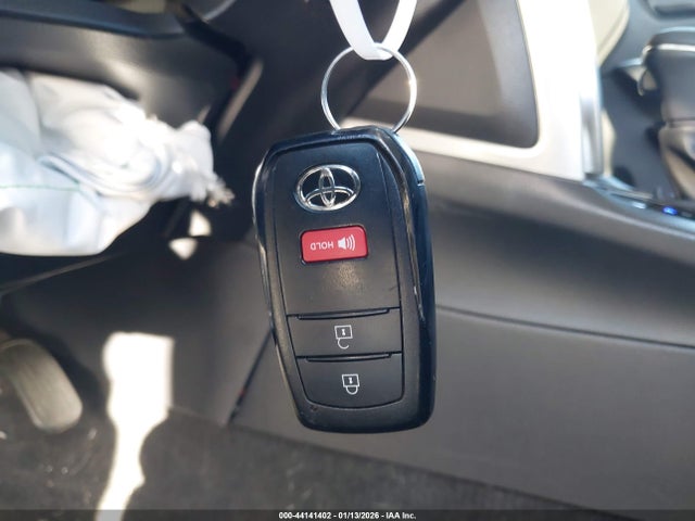 Toyota Corolla Cross Le 2023 7MUCAABG6PV051042 Image 11