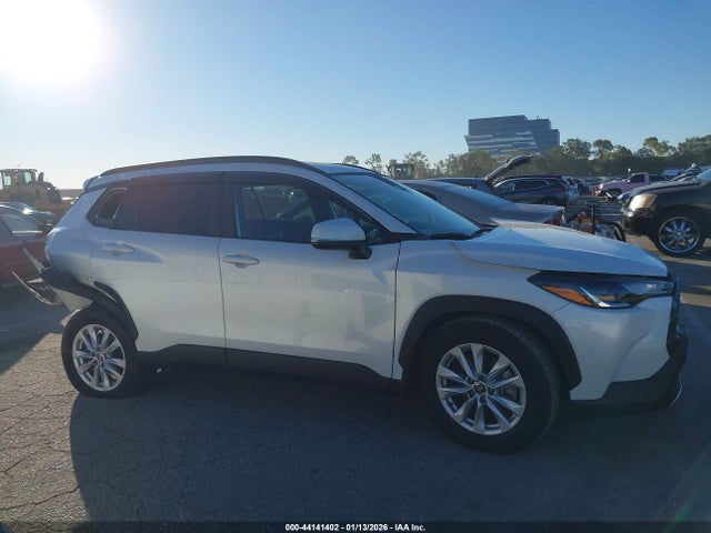 Toyota Corolla Cross Le 2023 7MUCAABG6PV051042 Image 13