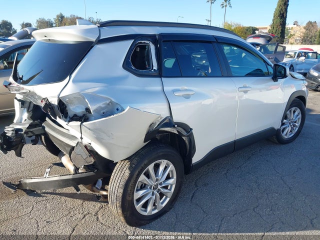 Toyota Corolla Cross Le 2023 7MUCAABG6PV051042 Image 4