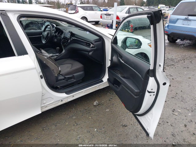4T1C11AK5PU808794 Toyota CAMRY LE