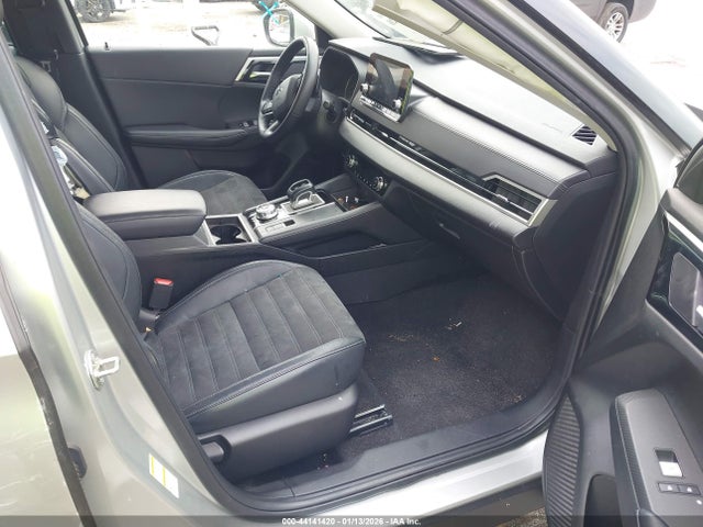 2023 MITSUBISHI OUTLANDER JA4J3UA80PZ025777 Photo 4