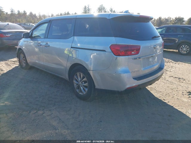 KNDMA5C10L6613625 KIA Sedona L