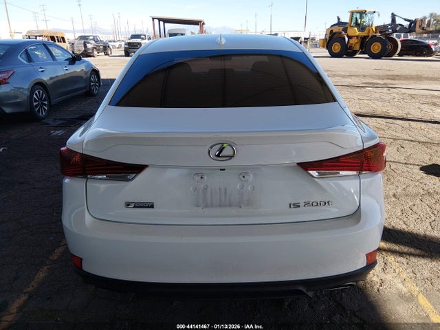 Lexus IS 200T 2017 JTHBA1D2XH5045368 Image 16