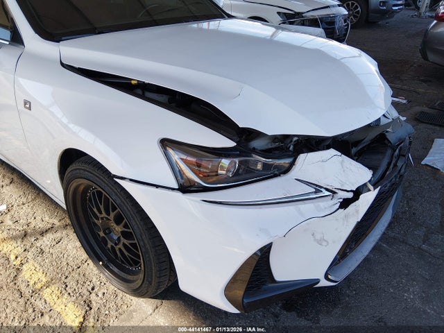 Lexus IS 200T 2017 JTHBA1D2XH5045368 Image 18