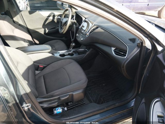 2020 CHEVROLET MALIBU 1G1ZD5ST3LF068044 Photo 4