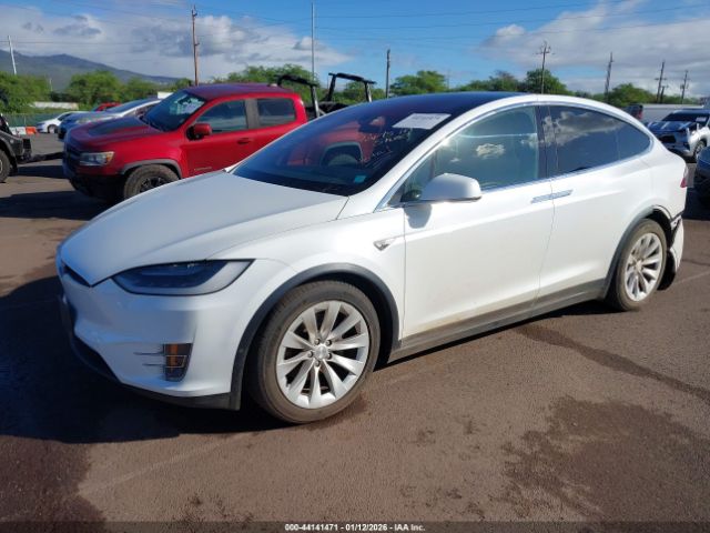 2016 TESLA MODEL X 5YJXCBE2XGF008775 Photo 1